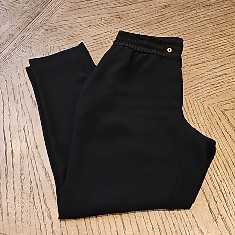 Comfy black pants size 6 H&M